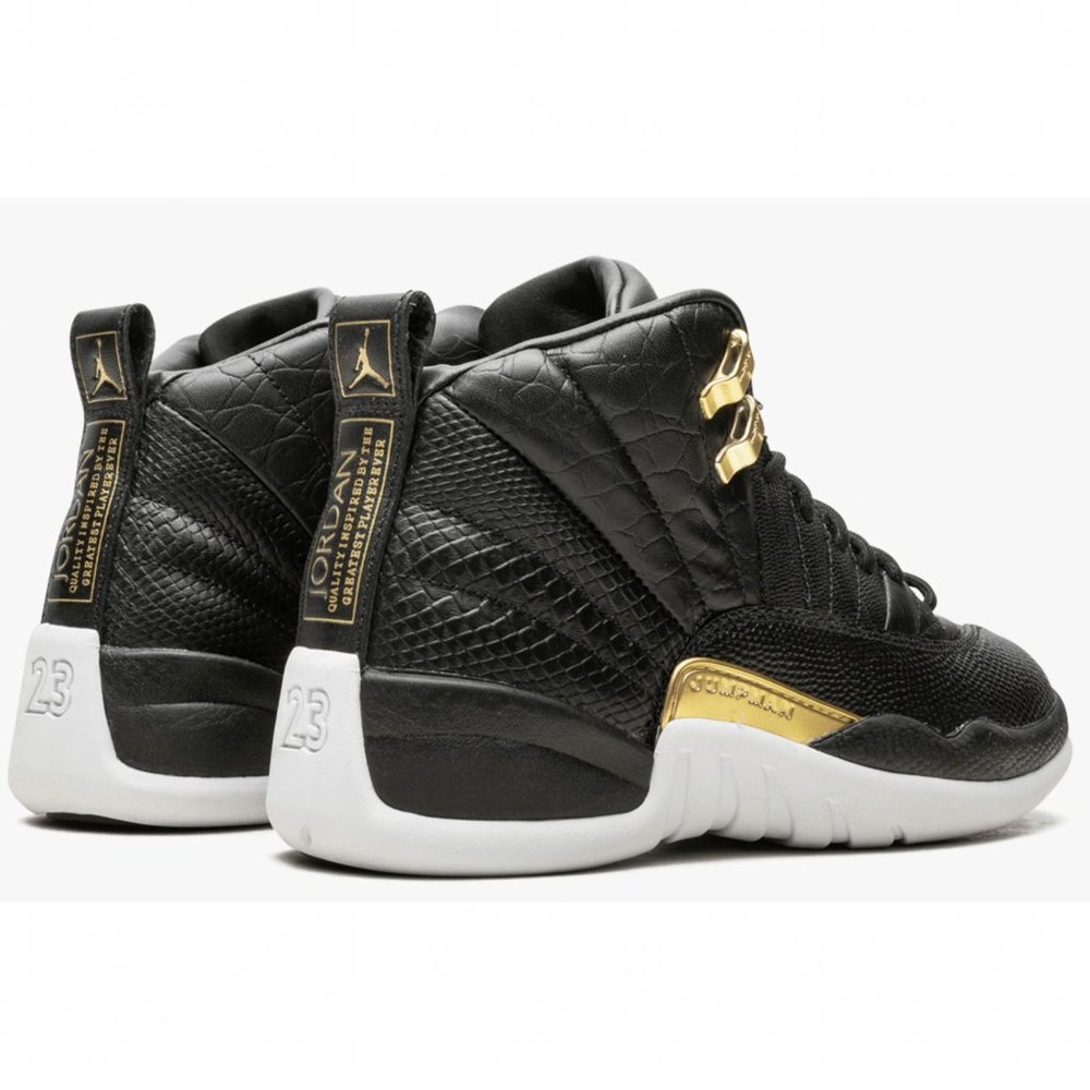 Air Jordan Sneakers - Picture 4 of 6